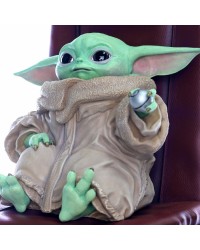 FIGURE STAR WARS - THE CHILD IN CHAIR (BABY YODA) - ½ SCALE